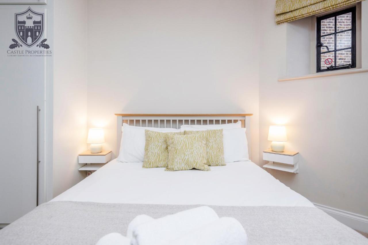 Castle Properties:Eton-The College Γουίνσδορ Εξωτερικό φωτογραφία
