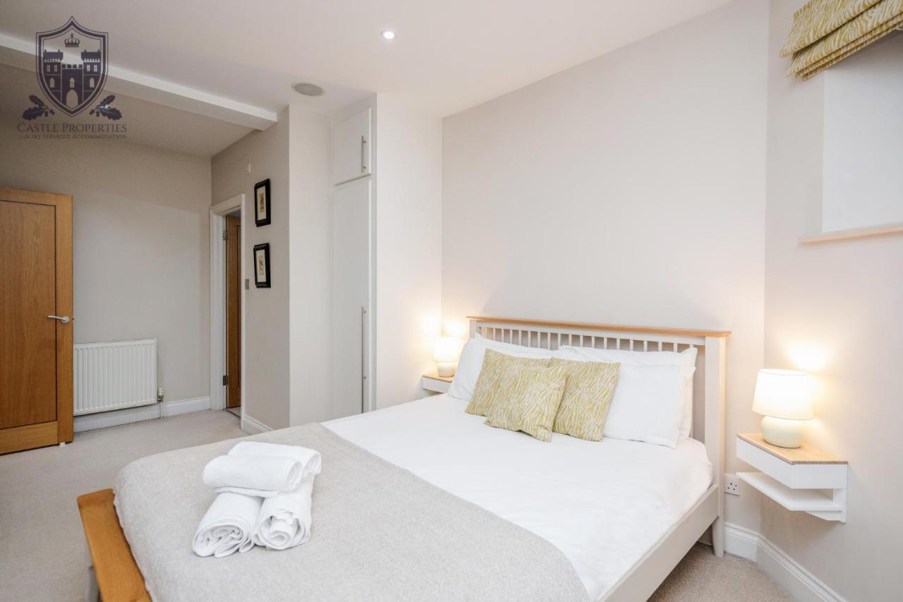 Castle Properties:Eton-The College Γουίνσδορ Εξωτερικό φωτογραφία
