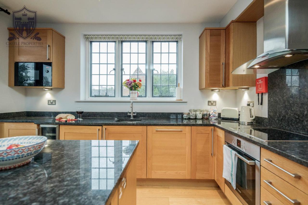 Castle Properties:Eton-The College Γουίνσδορ Εξωτερικό φωτογραφία