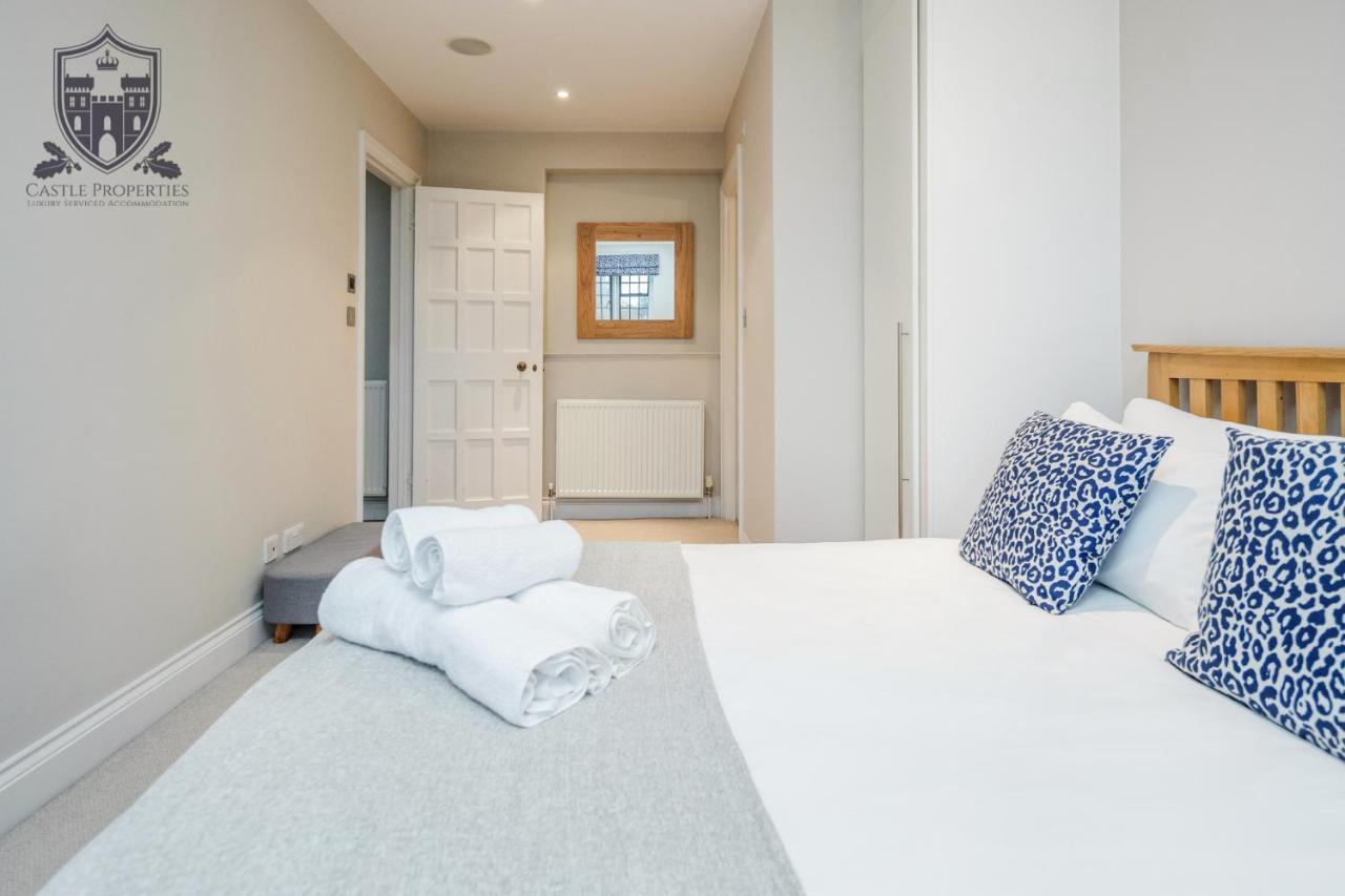 Castle Properties:Eton-The College Γουίνσδορ Εξωτερικό φωτογραφία
