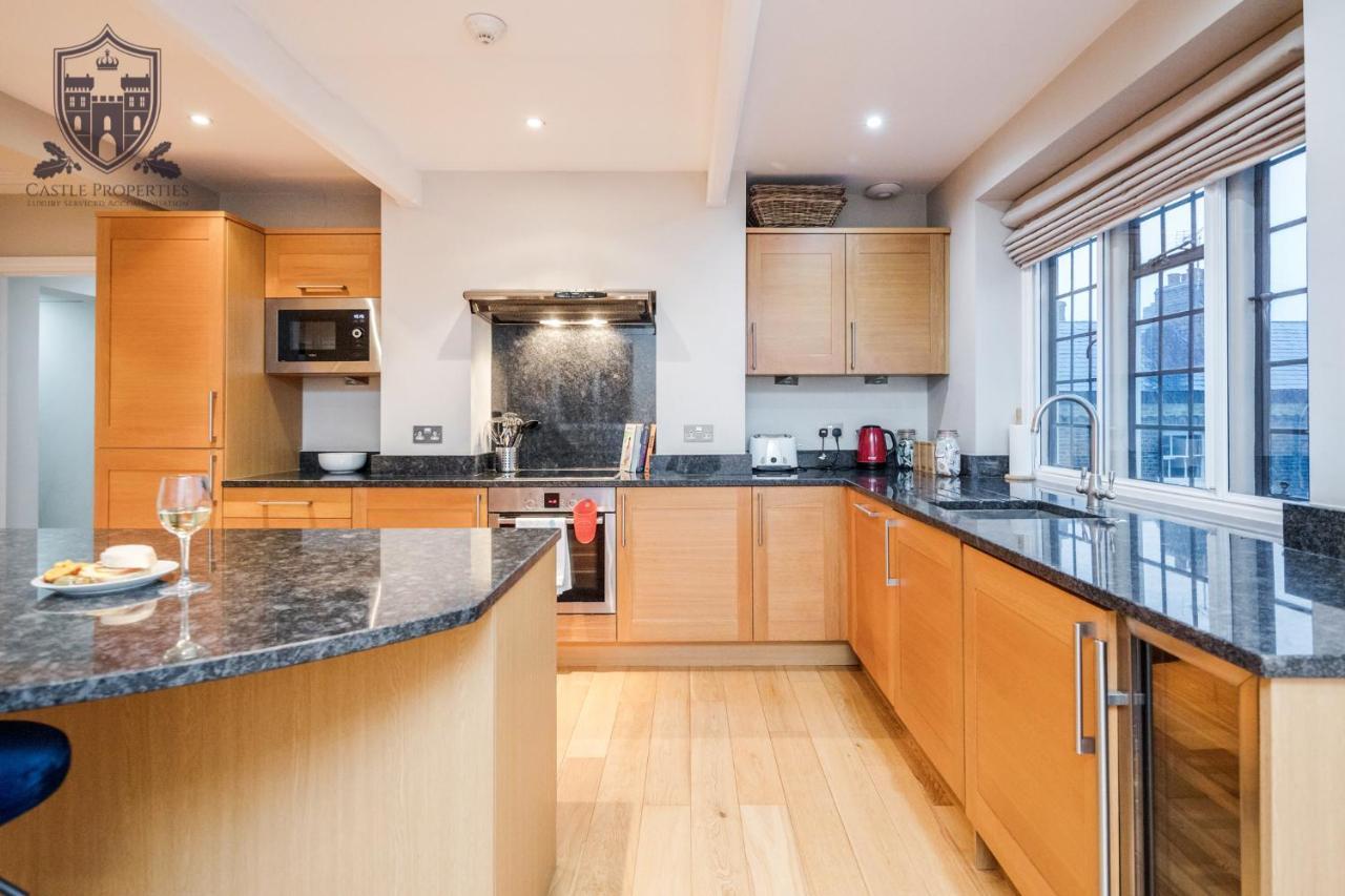 Castle Properties:Eton-The College Γουίνσδορ Εξωτερικό φωτογραφία